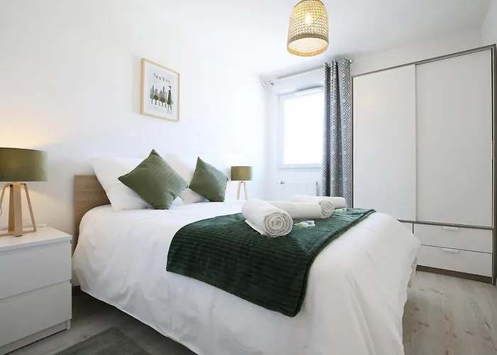 Apartment Expat Renting - Le Mosaique - Patte D'oie - Parking