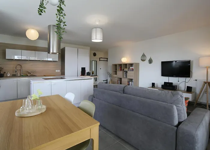 Expat Renting - Le Mosaique - Patte D'oie - Parking *